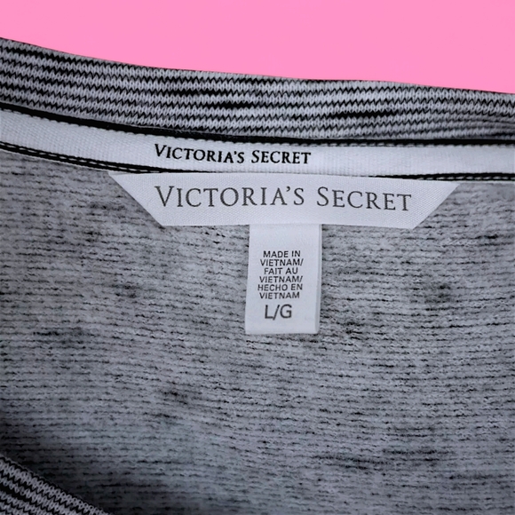 VS Crewneck Sweatshirt 3/4 Sleeve Heather Gray Black Sequin Logo on Front Size L - Picture 7 of 10